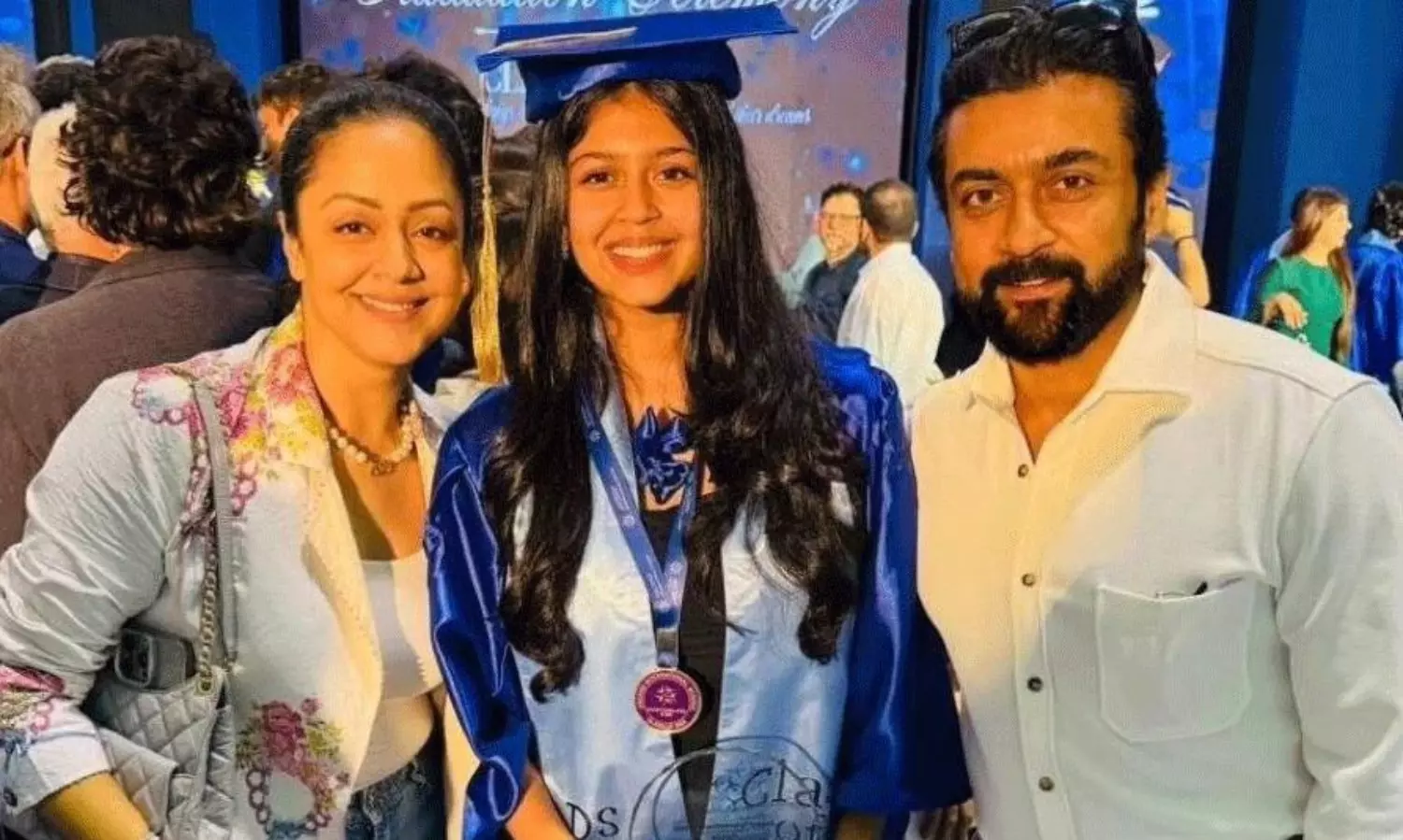 మేడం ఆ ఫోటో ఎందుకు డిలీట్‌ చేశారు...?