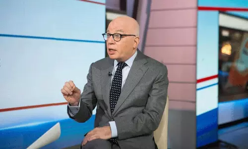 హార్వర్డ్  పై పగ... కీలక విషయం చెప్పిన ట్రంప్  జీవిత చరిత్ర రచయిత!