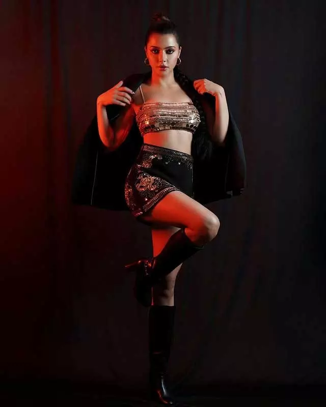 Ruhi Singh Drops New Look That Instagram Can�t Get Enough Ruhi Singh Drops New Look That Instagram Can�t Get Enough