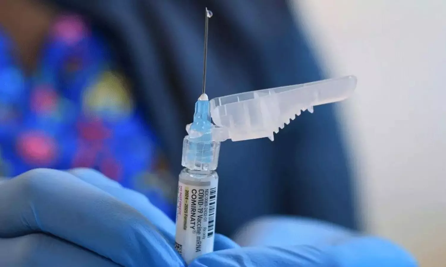 దేశంలో పెరుగుతున్న కోవిడ్ కేసులు.. షాకింగ్ గా మరణాల సంఖ్య! దేశంలో పెరుగుతున్న కోవిడ్ కేసులు.. షాకింగ్ గా మరణాల సంఖ్య!