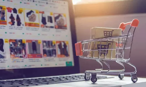 ఆన్ లైన్ కొనుగోళ్లలో సౌత్ లో టాప్ తెలంగాణ.. చివర ఎవరంటే? ఆన్ లైన్ కొనుగోళ్లలో సౌత్ లో టాప్ తెలంగాణ.. చివర ఎవరంటే?