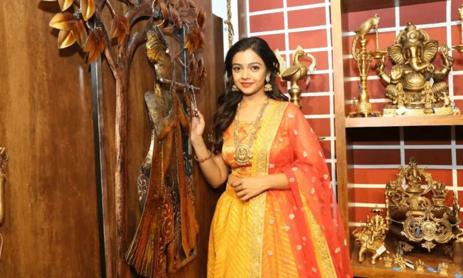 వాళ్లు బ్రెయిన్ వాష్ చేయ‌డం వ‌ల్లే మ‌ళ్లీ ఇండ‌స్ట్రీకి వ‌చ్చా