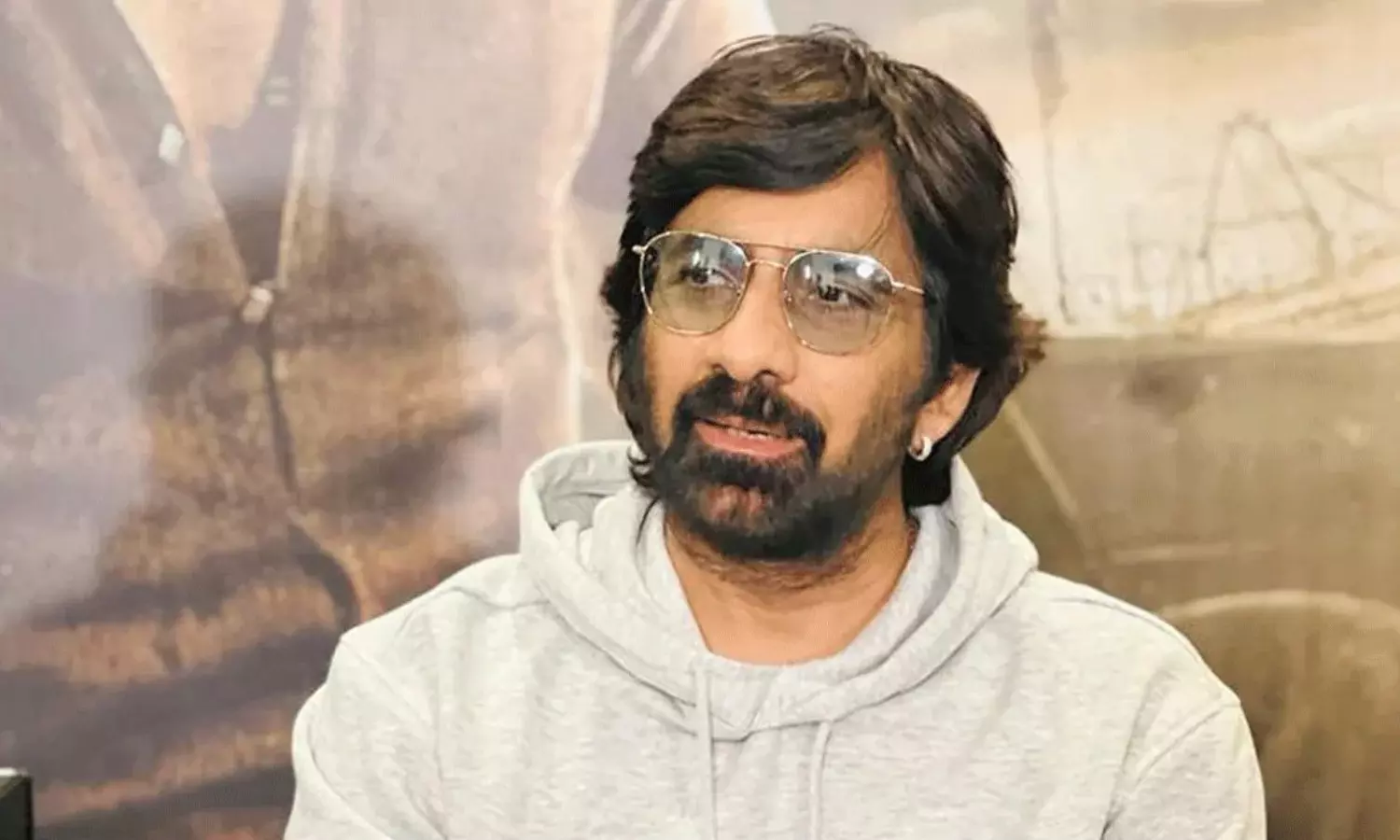 రవితేజతో ఆ డైరెక్టర్ ప్రాజెక్ట్ ఉందా లేదా..?