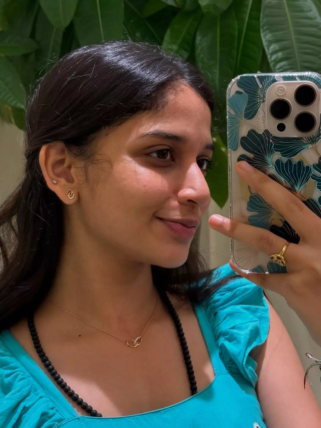 Sridevi Apella Ruling with Style and Simplicity Sridevi Apella Ruling with Style and Simplicity