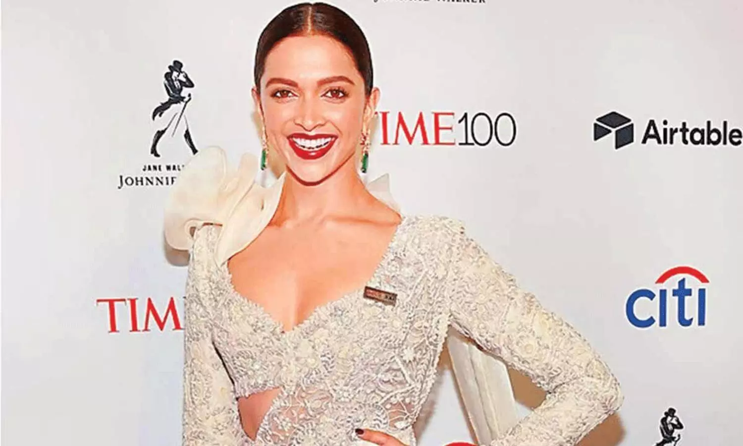 AA22: దీపికా ఇక్కడ తగ్గిందా?