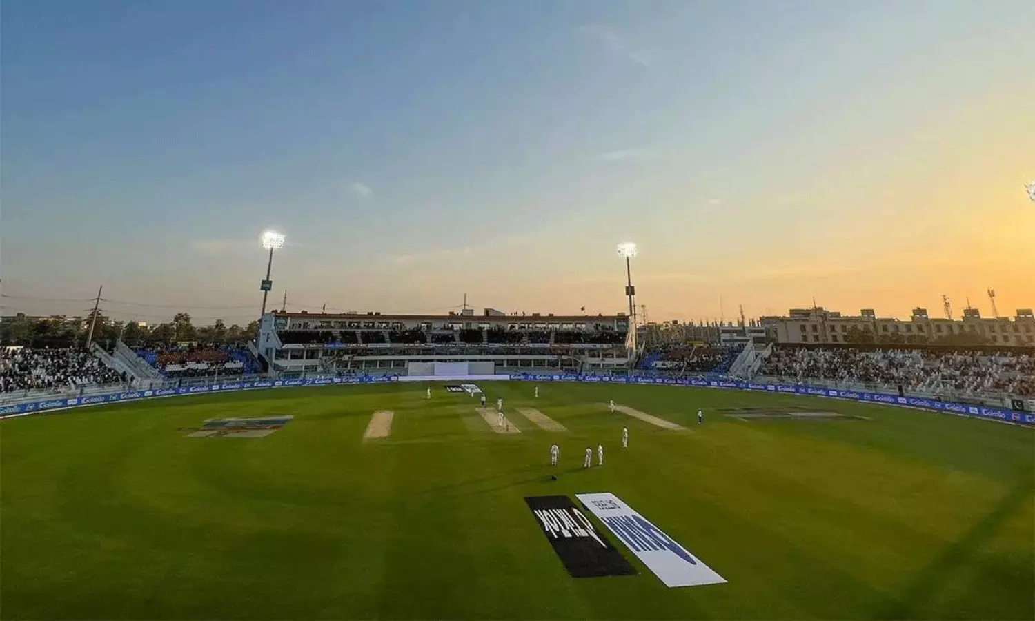 ఇండియా ఆతిథ్య టీ20 వరల్డ్ కప్ లో పాకిస్తాన్.. బీసీసీఐపై ఆగ్రహం ఇండియా ఆతిథ్య టీ20 వరల్డ్ కప్ లో పాకిస్తాన్.. బీసీసీఐపై ఆగ్రహం