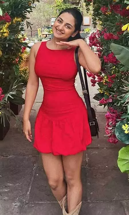 Esther Anil Shares a Bright Summer Moment From London