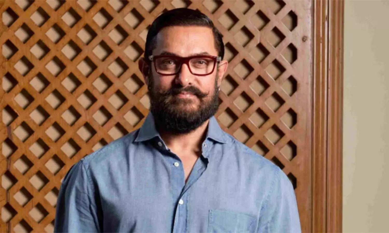 ఆమిర్ లైనప్ లో పది సినిమాలా? ఆమిర్ లైనప్ లో పది సినిమాలా?