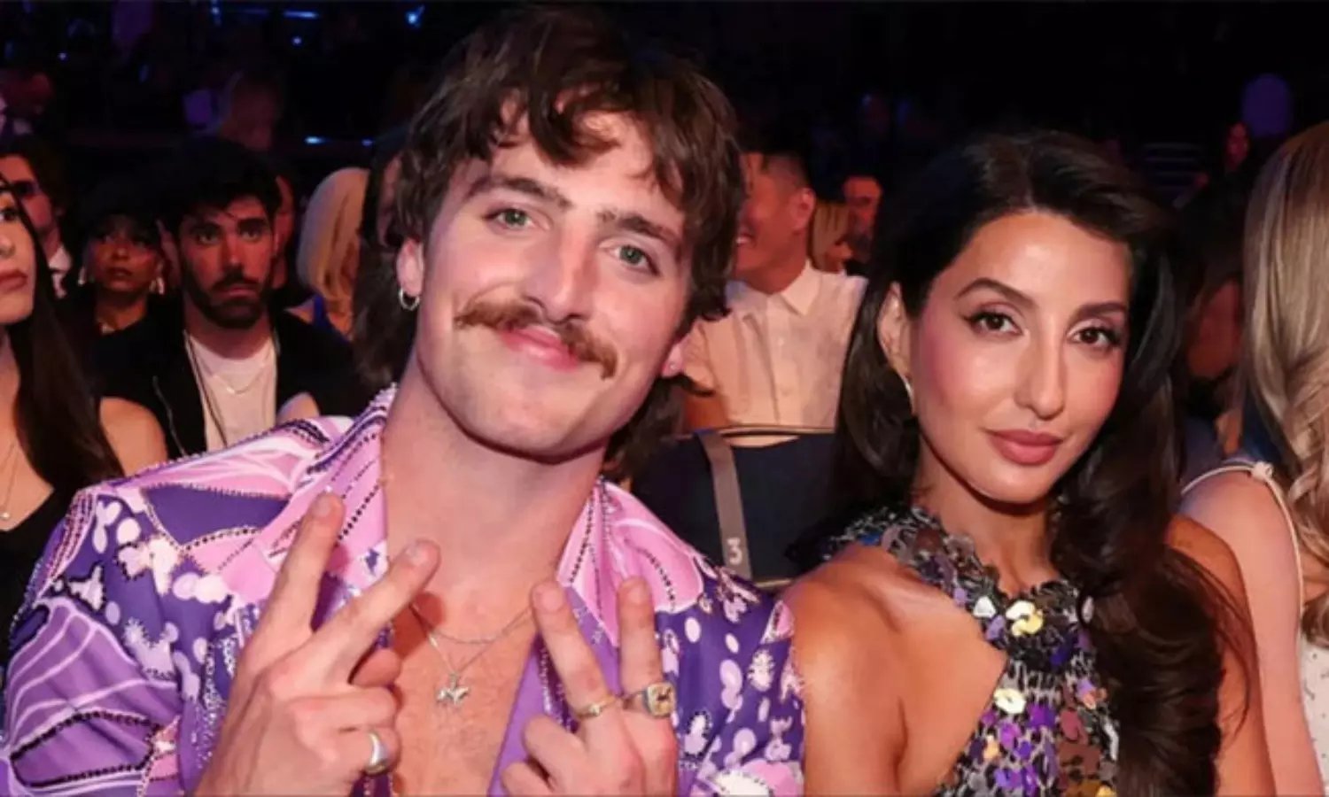 ప్రియుడితో కెమెరాకు చిక్కిన‌ నోరా ఫ‌తేహి