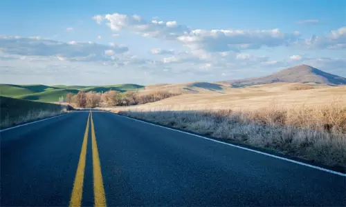 మీకు కారుందా.. రోడ్ హిప్నోసిస్ తెలుసుకోండి.. ప్రమాదం తప్పుతుంది