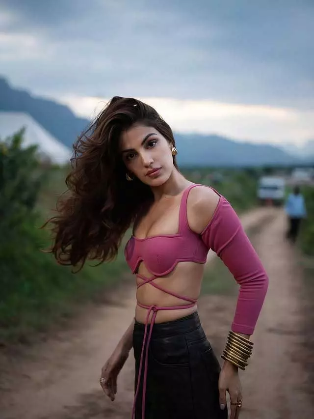 Rhea Chakraborty Embraces New Beginnings with Chic Street Style