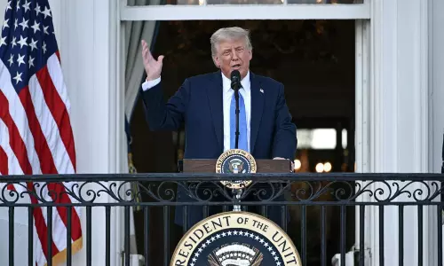 Trump Signs Ban on Entry from 12 Countries After Colorado Attack Trump Signs Ban on Entry from 12 Countries After Colorado Attack