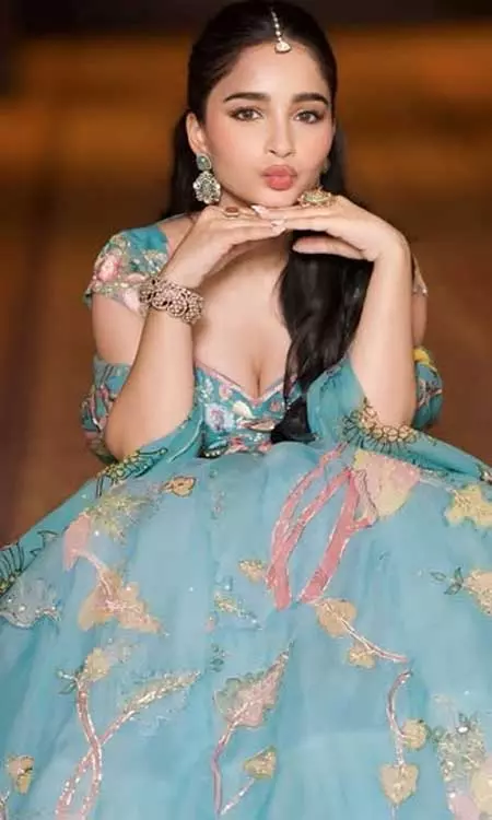 Vishakha Dhiman Shines in Elegant Ethnic Look on Instagram
