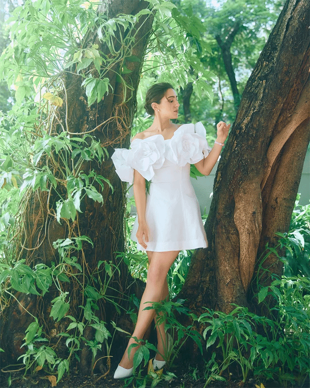 Sara Ali Khan’s Nature-Inspired Look Captures Hearts on Instagram