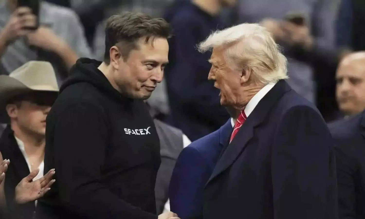 ట్రంప్ తో గొడవ.. కొత్త పార్టీ దిశగా ఎలన్ మస్క్?