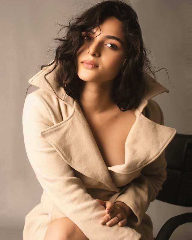 Kayadu Lohar slays all the styles Kayadu Lohar slays all the styles