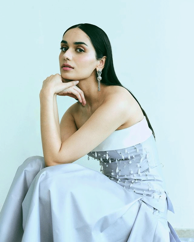 Manushi Chhillar Serves Bold Glam in White and Black Manushi Chhillar Serves Bold Glam in White and Black
