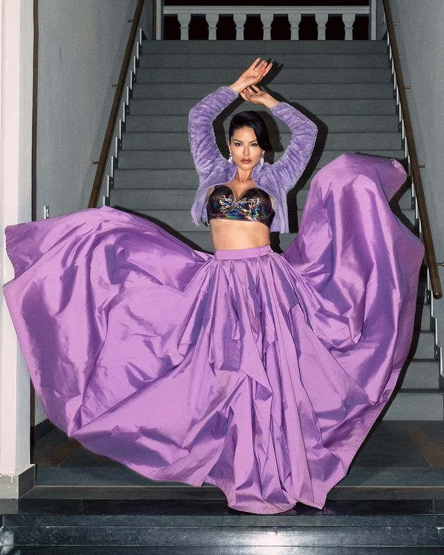 Impeccable Beauty Of Sunny Leone Impeccable Beauty Of Sunny Leone