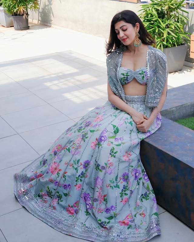 Pranitha Brings Calm in Purple Power Look!