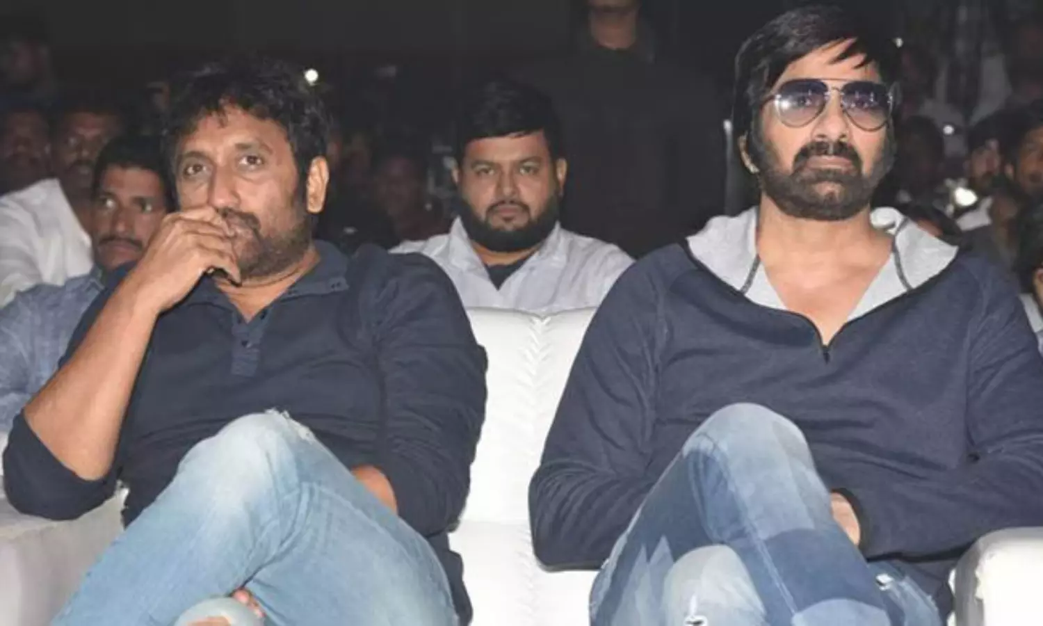 రవితేజ శ్రీను కాస్త వెంకీ అయ్యాడట! రవితేజ శ్రీను కాస్త వెంకీ అయ్యాడట!