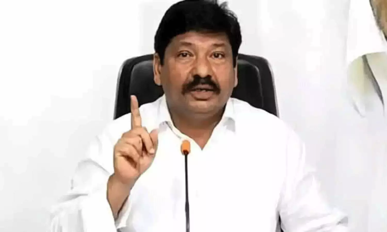 చంద్రబాబు భార్యపై వ్యాఖ్యలు తప్పే... జోగి రమేష్ లో మార్పు చూశారా?