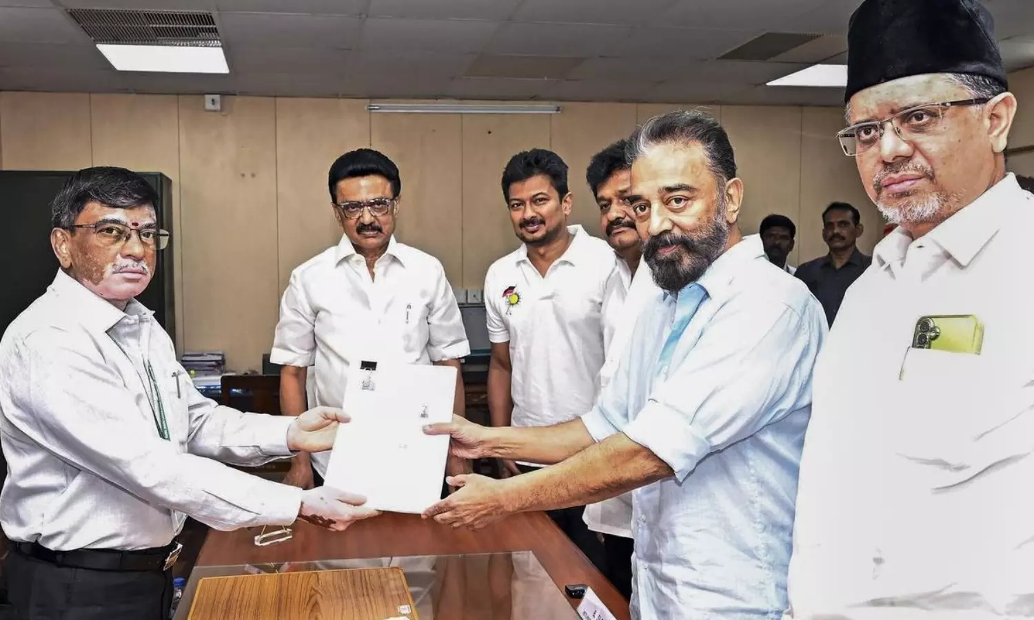 కమల్ హాసన్ ఆస్తులు ఎంతో తెలుసా?