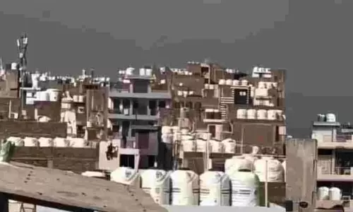 పాకిస్తాన్ కాదు, ఇది ట్యాంకిస్తాన్.. సోషల్ మీడియాలో నెటిజన్ల కామెంట్లు