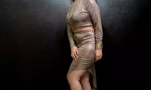 Anasuya Counts on Holiday Weight Anasuya Counts on Holiday Weight