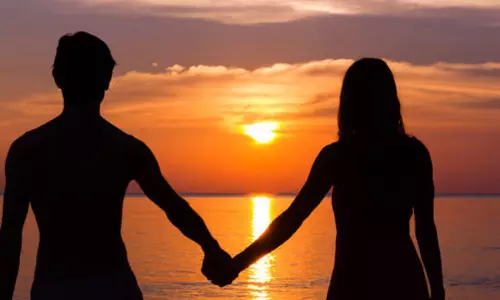 హనీమూన్‌ జంట అదృశ్యంలో వీడని మిస్టరీ..వధువును బంగ్లాదేశ్‎కు అమ్మి ఉంటారని అనుమానం