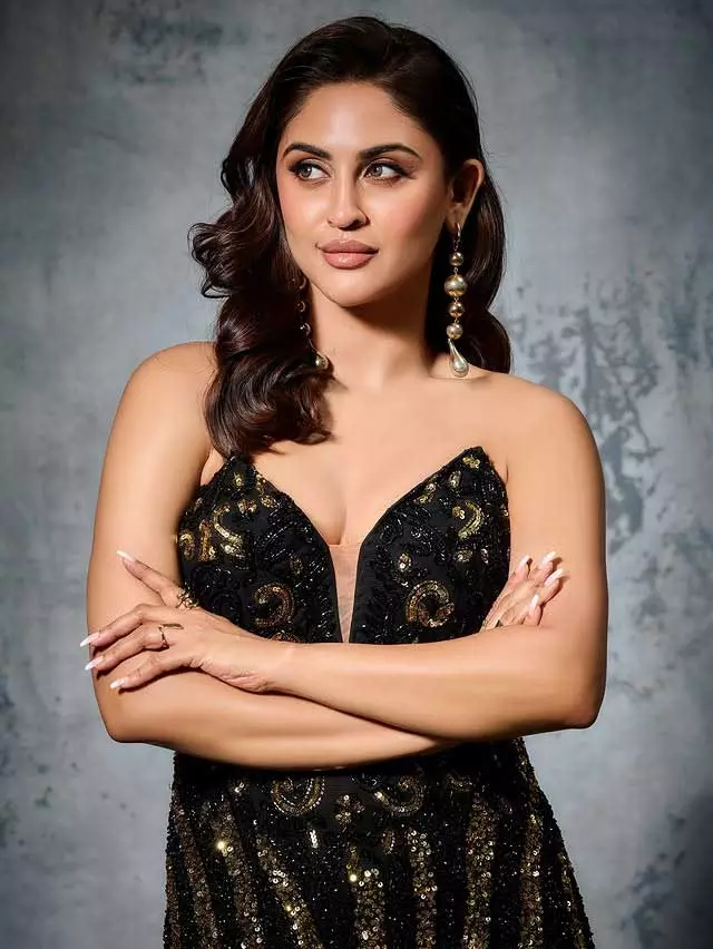 Krystle D’Souza’s Glamorous Look Leaves Fans Mesmerized Krystle D’Souza’s Glamorous Look Leaves Fans Mesmerized