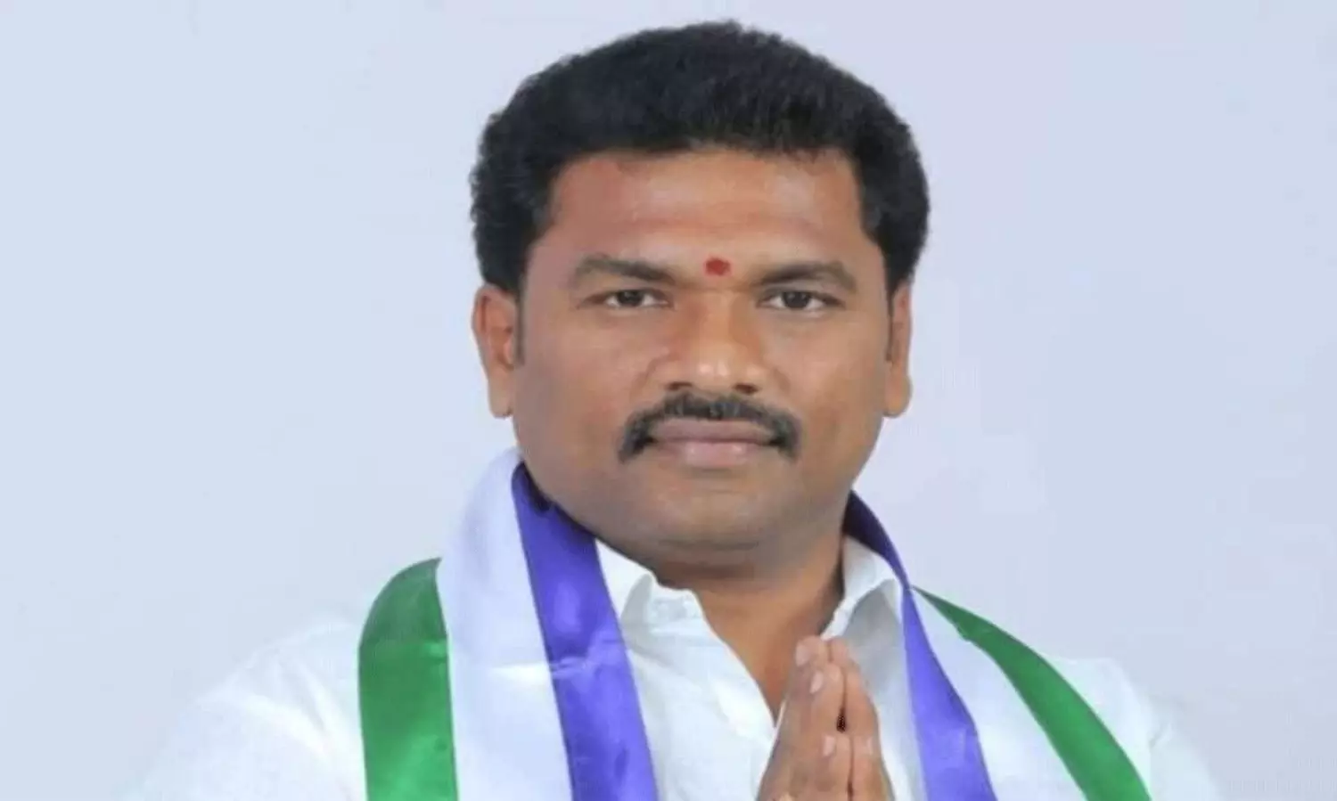 మాజీ మేయర్ కావేటిపై వైసీపీ వేటు