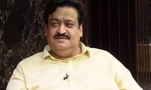 హీరోలు అలా చేస్తే, థియేటర్లు ఎలా నడుస్తాయి: సునీల్ నారంగ్