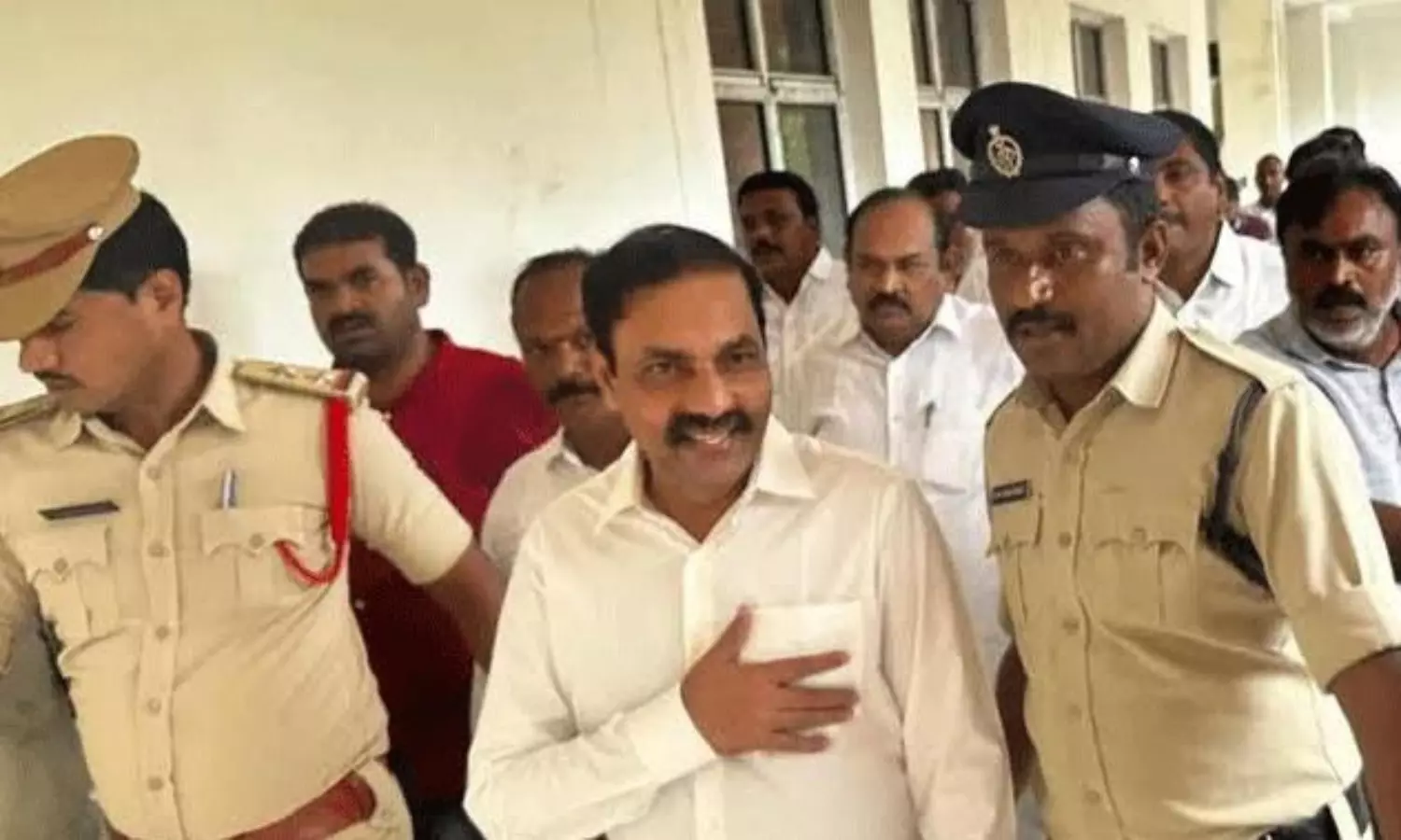 3 రోజులు.. 62 ప్రశ్నలు.. కాకాణి సమాధానం మాత్రం ఒక్కటేనట