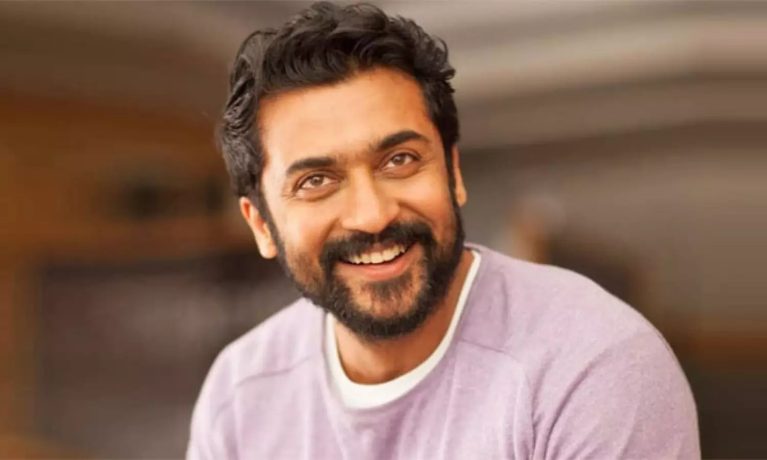 సూర్యని డైరెక్ట్ చేయాల్సిన త్రివిక్రమ్ ఇలా నిర్మాతగా..?