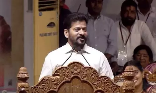 అచ్చం కేసీఆర్ లాగానే... ఆ క్ల‌బ్‌లో చేరిపోయిన రేవంత్‌రెడ్డి... !