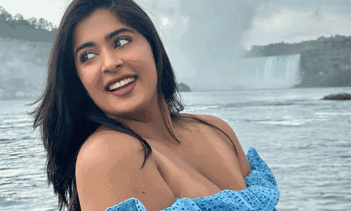 When Beauty Meets Nature: Nikita’s Dreamy Niagara Escape