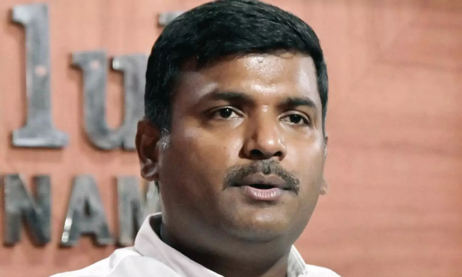 గుడివాడ ఫుల్ సైలెంట్... ఎందుకలా ?