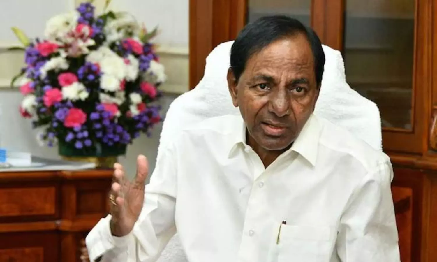 తొలిసారి గులాబీ బాస్.. తెలంగాణలో చరిత్రలో సరికొత్త సీన్