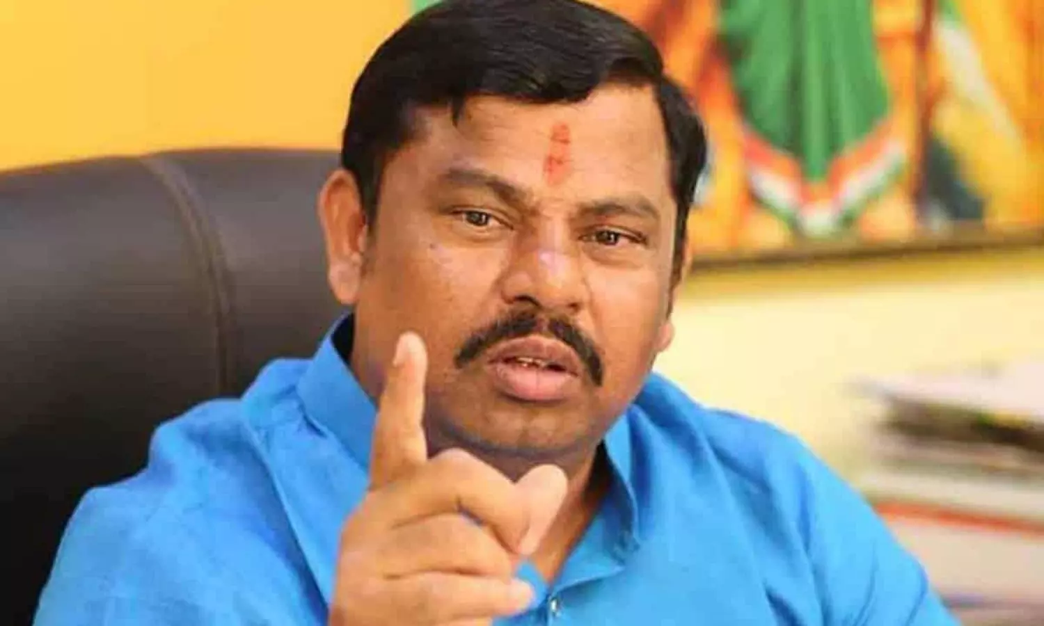 జూబ్లీహిల్స్ ఉపఎన్నిక: రాజాసింగ్ వ్యాఖ్యలతో తెలంగాణ రాజకీయాల్లో హీట్! జూబ్లీహిల్స్ ఉపఎన్నిక: రాజాసింగ్ వ్యాఖ్యలతో తెలంగాణ రాజకీయాల్లో హీట్!