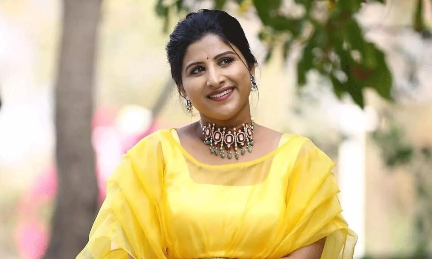 మంగ్లీ.. ఏంది ఇదీ