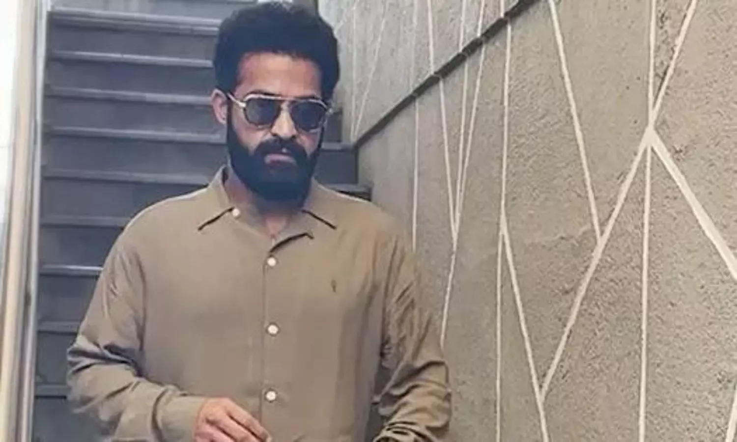 వార్ 2 కోసం రంగంలోకి దిగిన ఎన్టీఆర్‌!