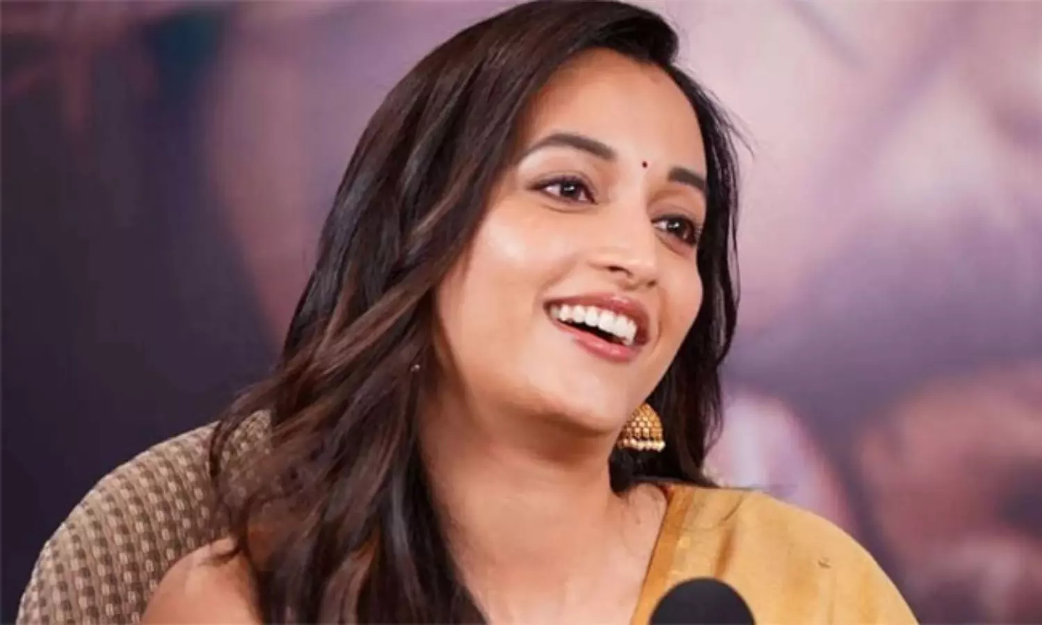 శ్రీనిధి ఖాతాలో మరో లక్కీ ఛాన్స్..?