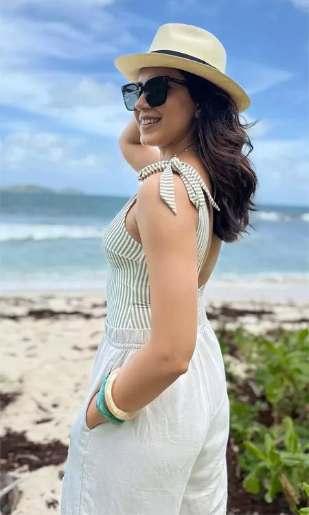 Nature, Peace and Ritu Varma in One Frame