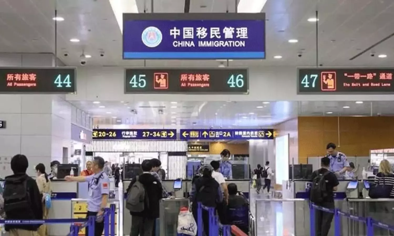 చైనాలో 10 రోజుల వీసా రహిత ప్రయాణం... వివరాలివే! చైనాలో 10 రోజుల వీసా రహిత ప్రయాణం... వివరాలివే!