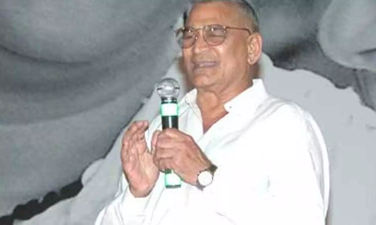 గేట్ కీపర్ నుంచి 87 చిత్రాల నిర్మాతగా! గేట్ కీపర్ నుంచి 87 చిత్రాల నిర్మాతగా!