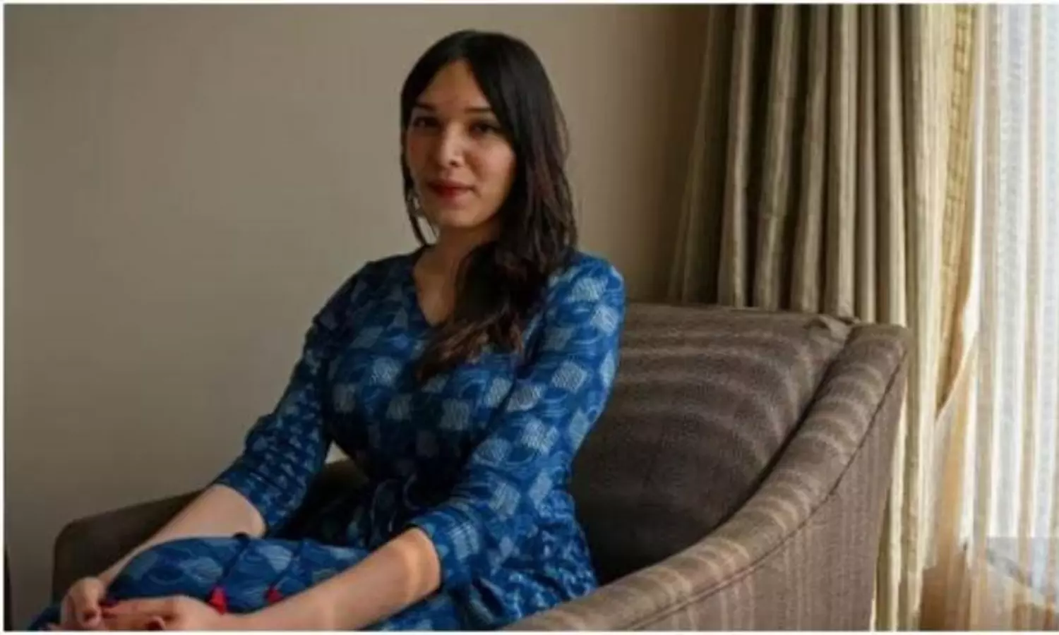 అమ్మాయిగా మారినా వాష్ రూమ్ కి వెళ్ల‌నివ్వ‌లేదు!