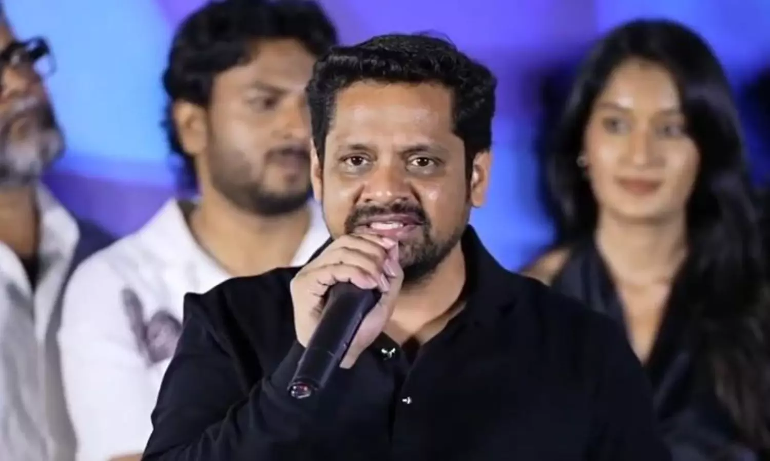 వారి వ‌ల్లే లైఫ్ లో ల‌వ్ పార్ట్ మిస్ అయ్యా