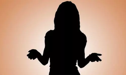 టాప్ హీరోయిన్స్‌ పెళ్లి త‌ర్వాత ఇంటి పేరు మార్పు!