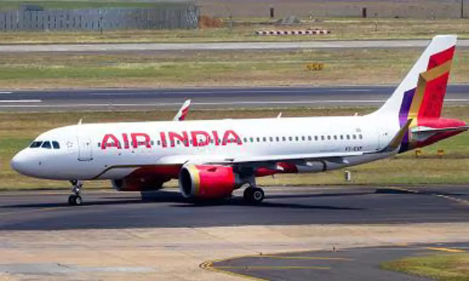 ఏఐ 9248 విమానంలో సాంకేతిక  లోపం.. ఎయిరిండియాకు ఏమైంది?