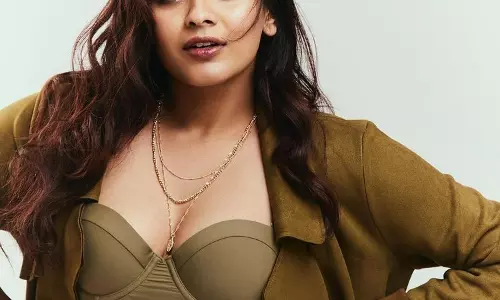 Hebah Patels Vibrant Vibe Steals Hearts